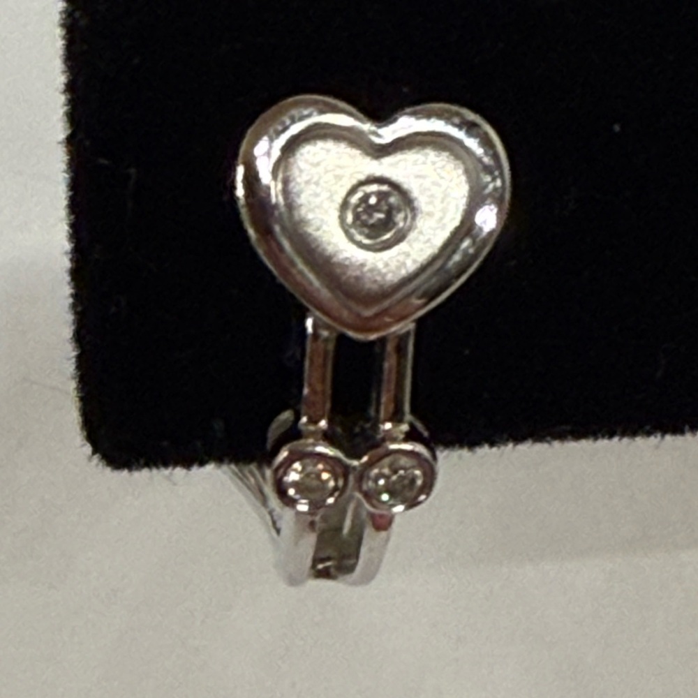 14k white gold and diamond earrings